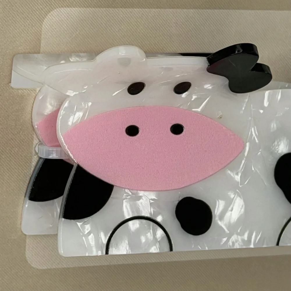 Piper K Cow Hair Claw Clip White Black Pink
